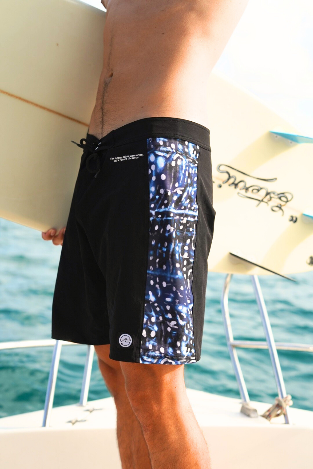BoardShort - Tiburón ballena
