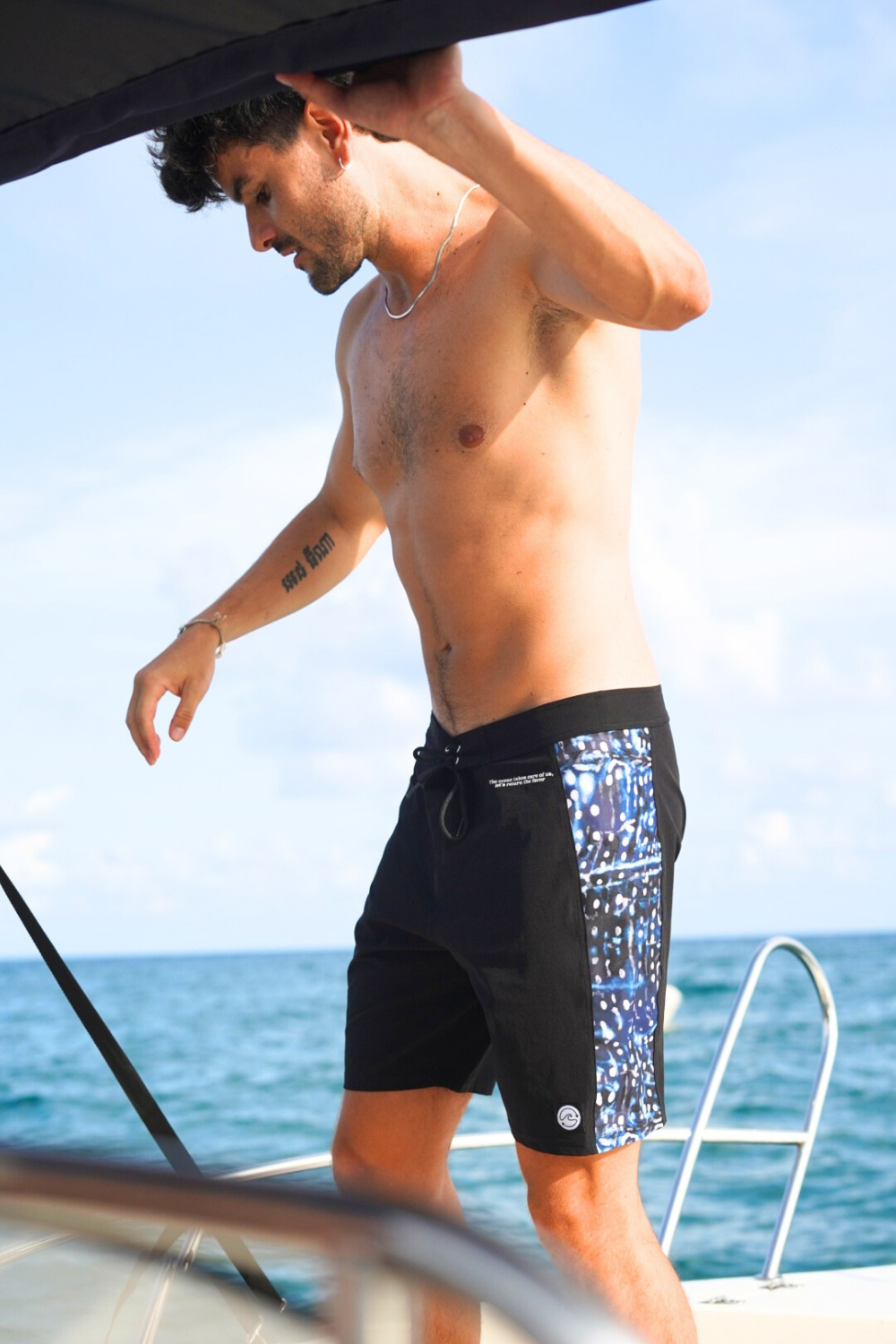 BoardShort - Tiburón ballena